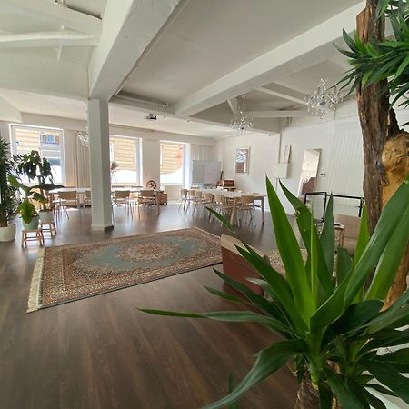 Superschoenes Studio Lunca 220Qm In Stuttgart West Bagian luar foto