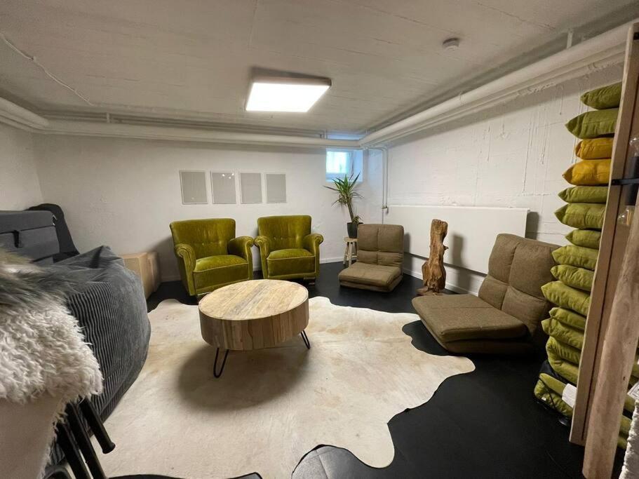 Superschoenes Studio Lunca 220Qm In Stuttgart West Bagian luar foto